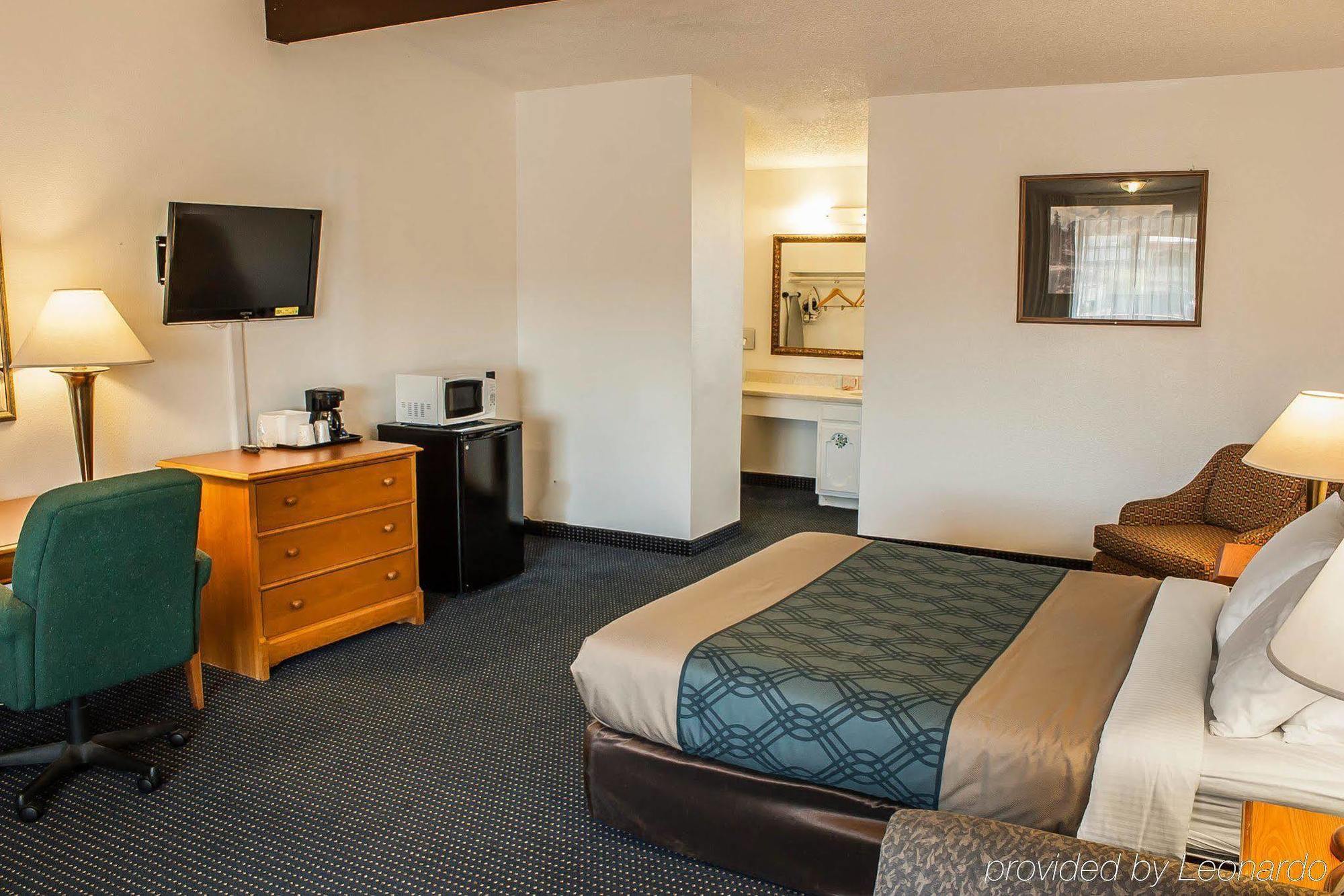 Econo Lodge Inn & Suites Hoquiam Exterior foto
